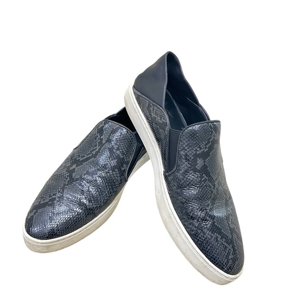 Vince Black/gray Flats Comfortable Slip-On Loafers leather python print 8/eu 38 - Picture 1 of 10